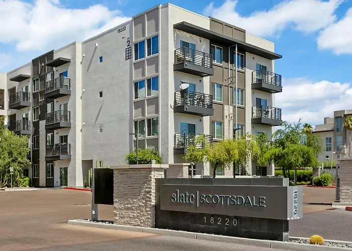 Apartment Premium One And Two Bedroom At Slate In Phoenix Arizona